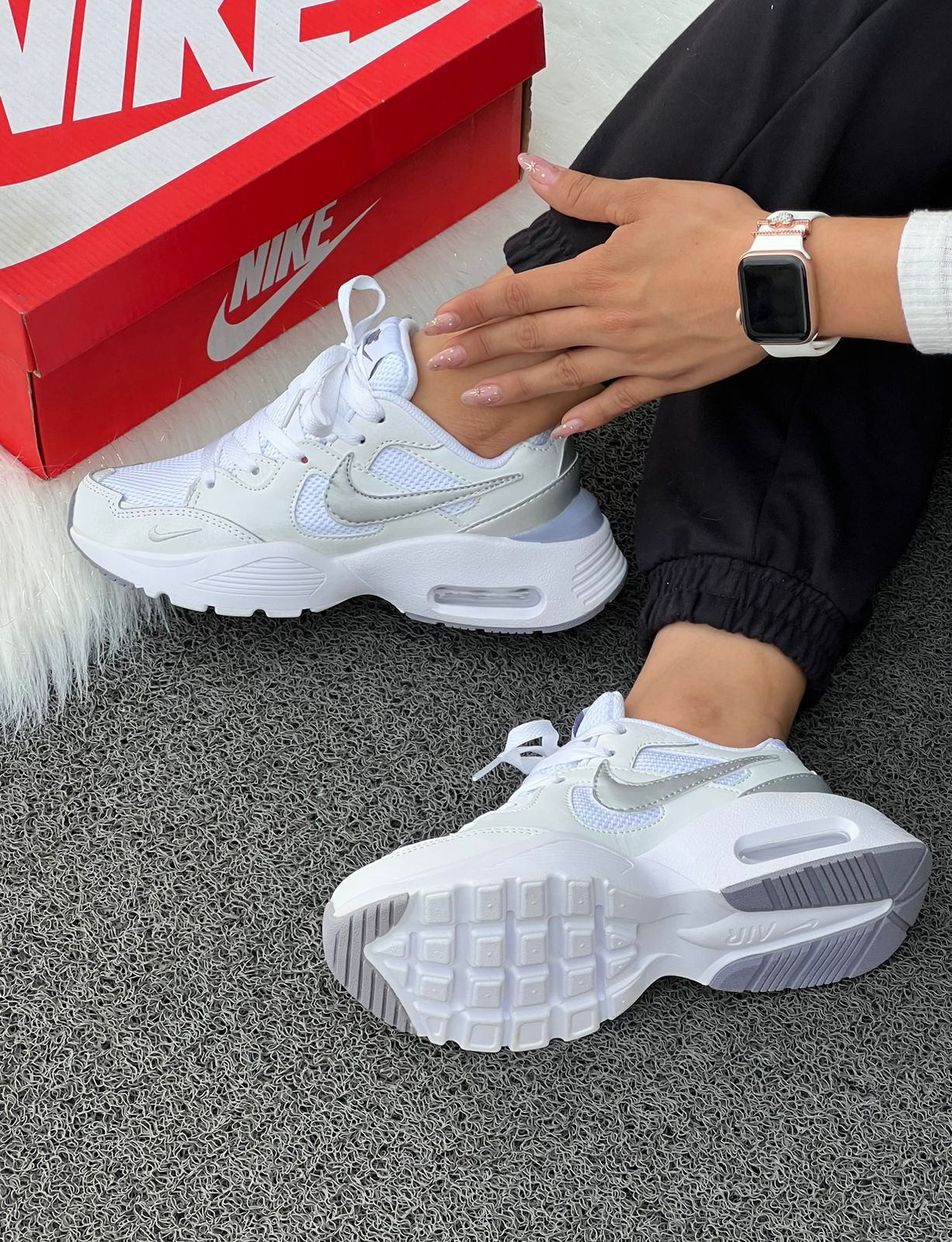 NIKE AIR MAX SC