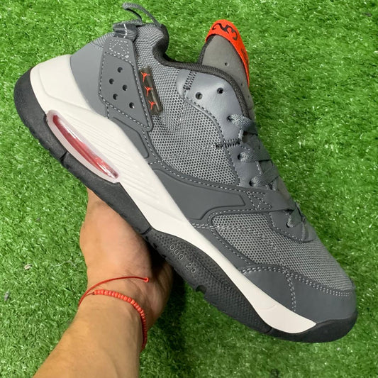 NIKE JORDAN 23 CADENCE