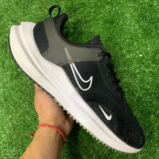 NIKE AIR ZOOM