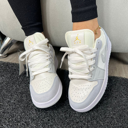 NIKE JORDAN RETRO 1 LOW PARIS