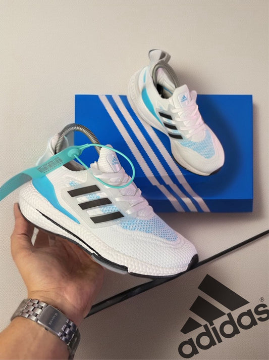 Adidas Ultra Boost  Dama.