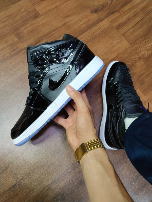 JORDAN RETRO 1 CHAROL HOMBRE