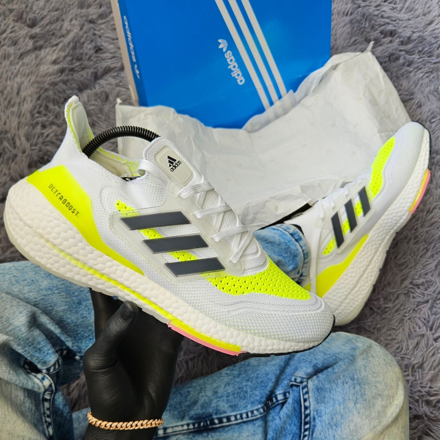 ADIDAS  ULTRABOOS HOMBRE