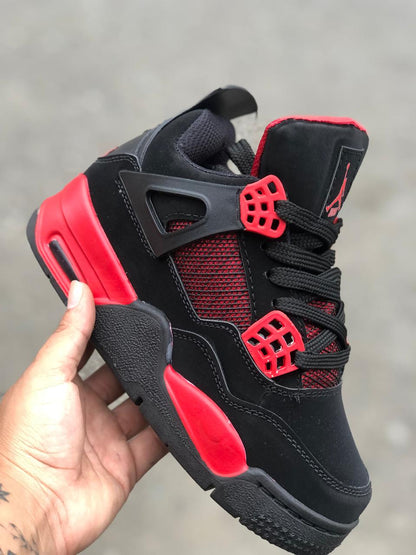 JORDAN RETRO 4