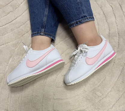 NIKE CORTEZ